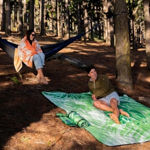 HAMI - Hibiscus Sunset Towel (EHSB)