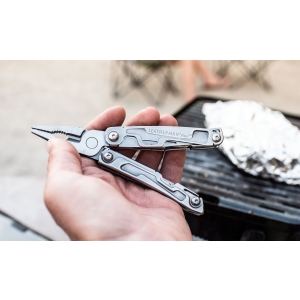 LEATHERMAN - REV - Silver